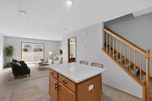 626 Pointe Ct SW, Rochester, MN 55902 - Photo 5