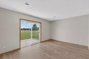 626 Pointe Ct SW, Rochester, MN 55902 - Photo 7