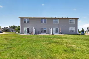 626 Pointe Ct SW, Rochester, MN 55902 - Photo 21