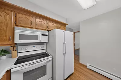 401 20th Street SW, Rochester, MN 55902 - Photo 5
