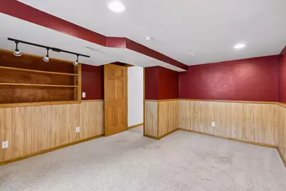 9235 Queen Avenue S, Bloomington, MN 55431 - Photo 25