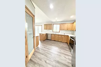 211 7th Street S, Winsted, MN 55395 - Photo 11