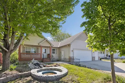 211 7th Street S, Winsted, MN 55395 - Photo 1