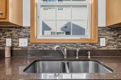 10008 Iris Lane, Eden Prairie, MN 55347 - Photo 7