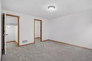 10008 Iris Ln, Eden Prairie, MN 55347 - Photo 23