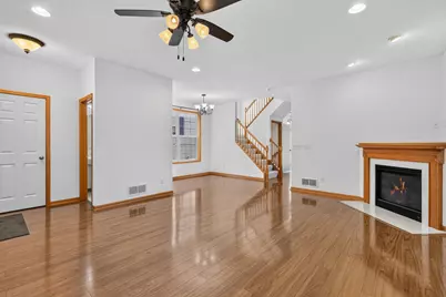 10008 Iris Lane, Eden Prairie, MN 55347 - Photo 5