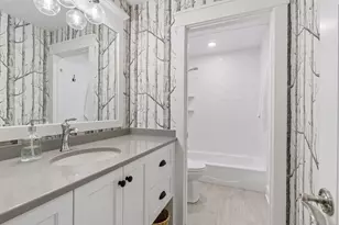 2805 Center Rd, Wayzata, MN 55391 - Photo 31