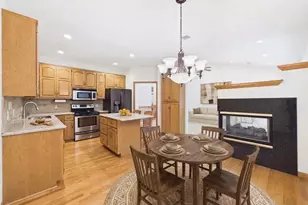 12999 Garvin Brook Ln, Apple Valley, MN 55124 - Photo 3