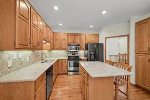 12999 Garvin Brook Ln, Apple Valley, MN 55124 - Photo 13
