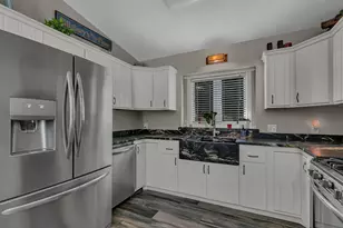 17256 Northwood Dr, Paynesville, MN 56362 - Photo 11