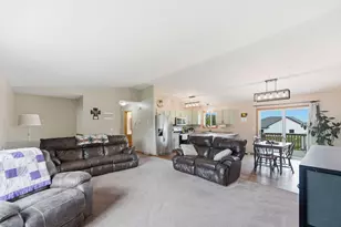 605 W 8th Ave, Osakis, MN 56360 - Photo 7