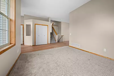 808 Lindsey Lane, Belle Plaine, MN 56011 - Photo 9