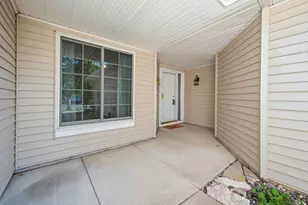 6313 Brook Ln, Savage, MN 55378 - Photo 3