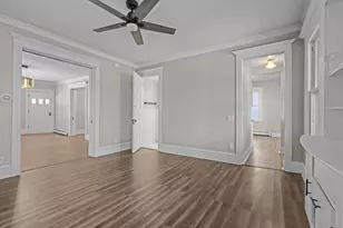 2209 Aldrich Ave S, Minneapolis, MN 55405 - Photo 9