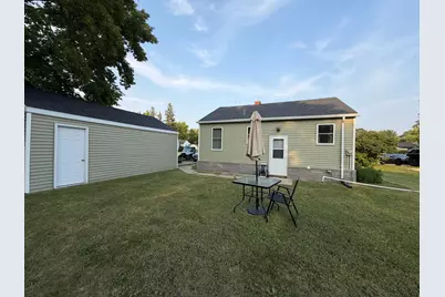1209 Arnold Avenue N, Thief River Falls, MN 56701 - Photo 13