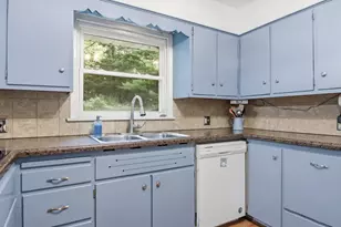 2322 16th St, Eau Claire, WI 54703 - Photo 13