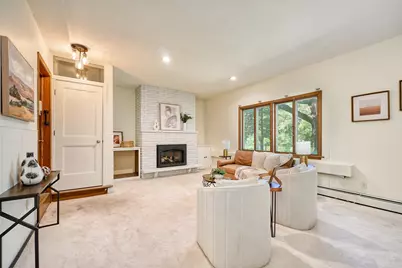 565 Transit Avenue W, Roseville, MN 55113 - Photo 23