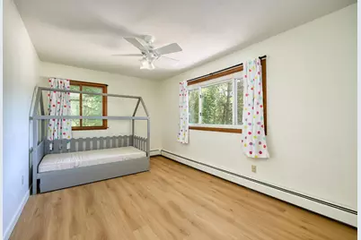 565 Transit Avenue W, Roseville, MN 55113 - Photo 17