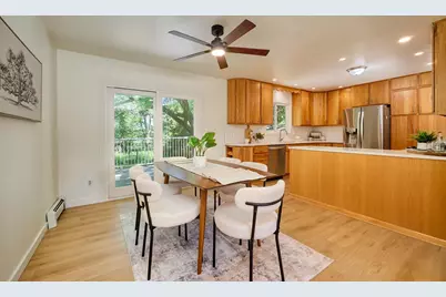 565 Transit Avenue W, Roseville, MN 55113 - Photo 7