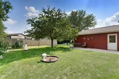 342 7th Street SW, Eyota, MN 55934 - Photo 9