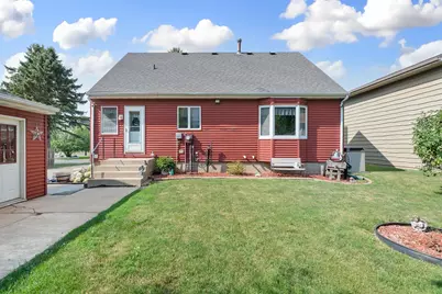 342 7th Street SW, Eyota, MN 55934 - Photo 7