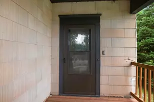 403 Cole St, Coleraine, MN 55722 - Photo 3