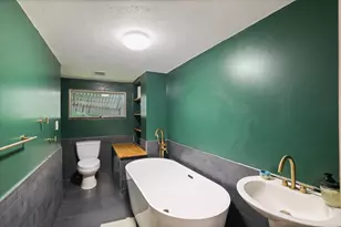 403 Cole St, Coleraine, MN 55722 - Photo 11