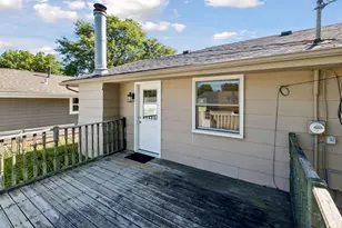 702 Madison St S, Shakopee, MN 55379 - Photo 37