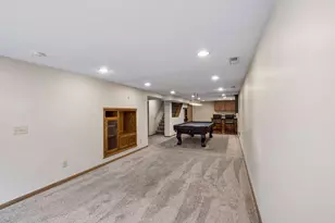 702 Madison St S, Shakopee, MN 55379 - Photo 25