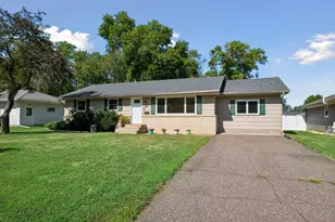 702 Madison St S, Shakopee, MN 55379 - Photo 1