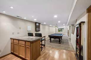 702 Madison St S, Shakopee, MN 55379 - Photo 27