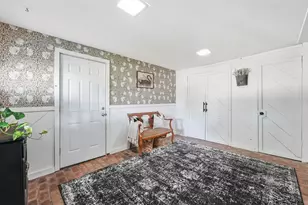 505 Ash St SE, New London, MN 56273 - Photo 9
