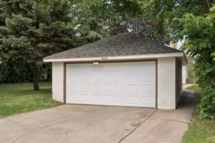 1800 37th Ave NE, Minneapolis, MN 55421 - Photo 19