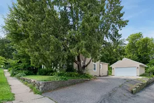 753 Hall Ave, Saint Paul, MN 55107 - Photo 31