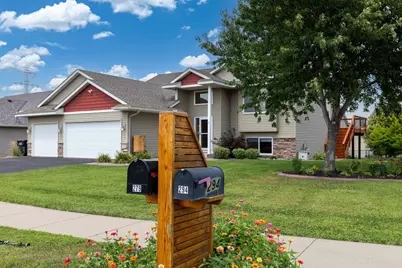 279 Kiso Avenue, Shakopee, MN 55379 - Photo 3