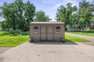 830 Reeds Ln, Glencoe, MN 55336 - Photo 29