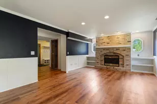 2455 Queensport Rd, Woodbury, MN 55125 - Photo 11