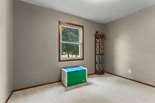 705 N Estates Ave, Litchfield, MN 55355 - Photo 39