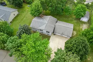 705 N Estates Ave, Litchfield, MN 55355 - Photo 7