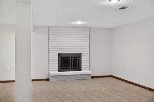 133 Craig Way NE, Fridley, MN 55432 - Photo 71