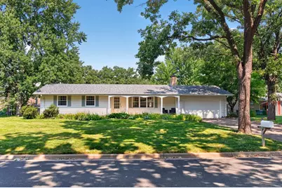 133 Craig Way NE, Fridley, MN 55432 - Photo 3