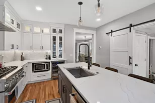419 2nd Street NE, Minneapolis, MN 55413 - Photo 3