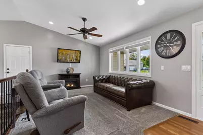 17308 Glencoe Avenue, Lakeville, MN 55044 - Photo 5
