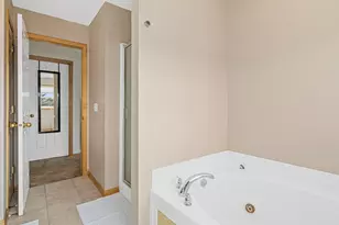 15871 Freedom Ln, Apple Valley, MN 55124 - Photo 21