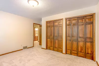 11905 26th Avenue N, Plymouth, MN 55441 - Photo 31