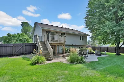 1098 Heather Drive, Woodbury, MN 55129 - Photo 3