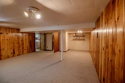 2187 Burr Street N, Maplewood, MN 55117 - Photo 37