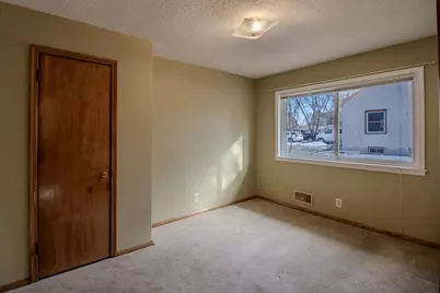 2187 Burr Street N, Maplewood, MN 55117 - Photo 21