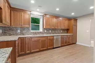 5160 Bald Eagle Ave, White Bear Lake, MN 55110 - Photo 9
