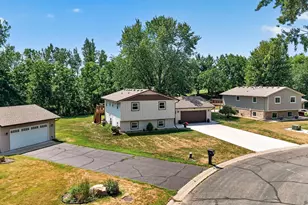 460 Hawes Ave, Vadnais Heights, MN 55127 - Photo 33